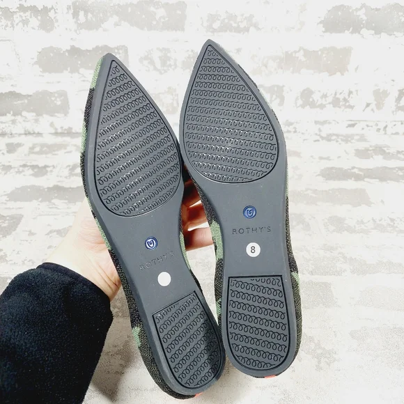New Rothy’s The Point Olive Camo Slip On Ballet Flat Shoes W385